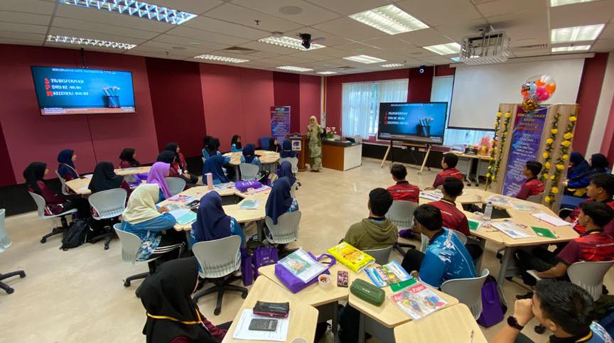 KEM LONJAKAN AKHIR: MATEMATIK UNTUK JUARA